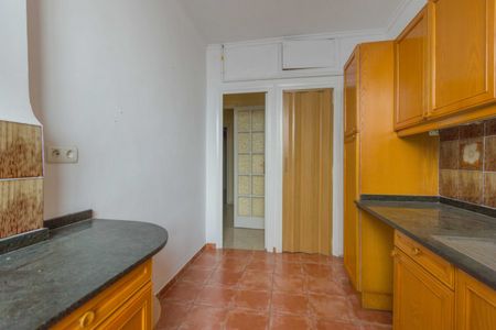 Flat in la petxina - Photo 4