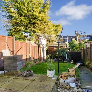 4 bedroom house to rent - Photo 2