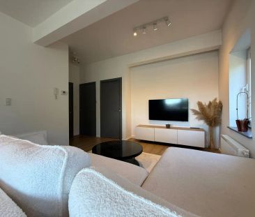 Lichtrijk appartement zonder gemeenschappelijke kosten - foto 1