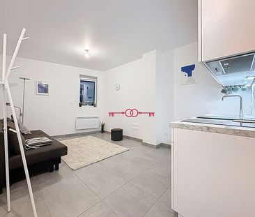 Location Appartement 1 pièce 25m² - Photo 2