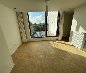 Lichtrijke, moderne en energiezuinige penthouse te koop in Roeselare - Photo 1