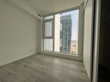 For Lease - 7890 Jane Street Unit# 2812, Vaughan, Ontario - Photo 4
