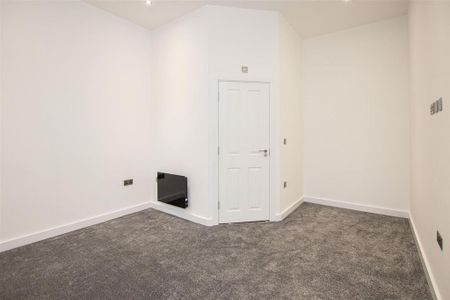 2 bedroom townhouse to rent - Photo 4