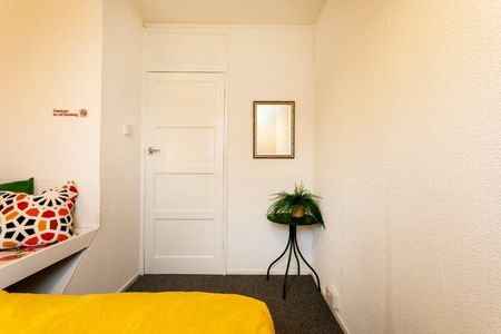 3 Bed Semi-Detached House, Melford Road, NG8 - Photo 3