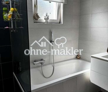 Neuwertige moderne 3 Zi. Mietwohnung in ruhiger Lage mit Balkon Ein... - Foto 1