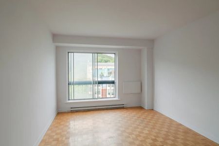 1 de la Cote-Saint-Catherine — Studio - unit 205 - Photo 3