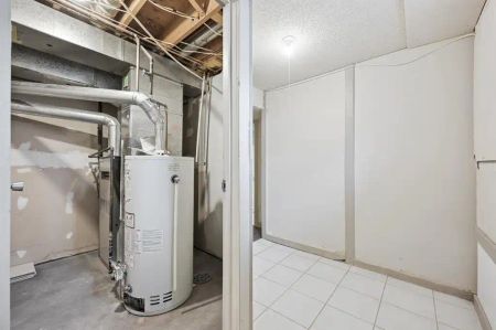 352 Whitefield Drive NE — Main - Photo 4