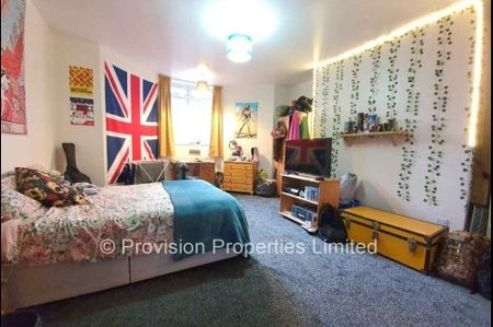 4 Bedroom Properties, Leeds, LS6 - Photo 2