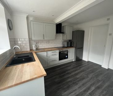 Southway Drive, Plymouth, PL6 - Photo 2