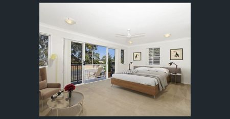 CONVENIENCE, EASY LIVING AND PERFECT LOCATION!! - Photo 4