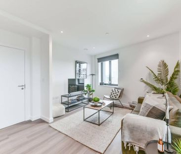 3 bedroom flat to rent - Photo 2