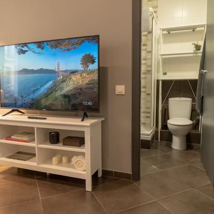 Carrer de Ferran, Barcelona, Catalonia 08002 - Photo 1