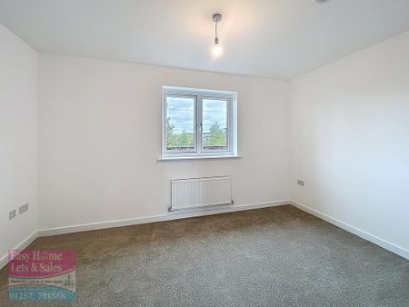 2 bedroom terraced house to rent - Photo 4