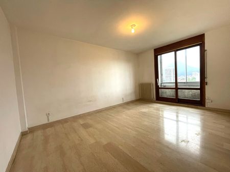 Appartement F1 (27 m²) en location à GRENOBLE - Photo 2