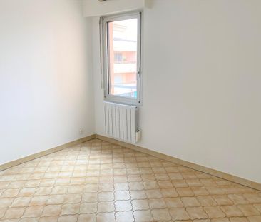 Appartement 3 pièce(s) 2 chambre(s) 62.55 m² - Photo 3