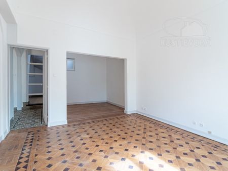 Moradia T4+1 em Évora - Photo 2