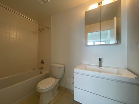 For Lease - 38 Andre de Grasse Street Unit# 1504, Markham, Ontario - Photo 4