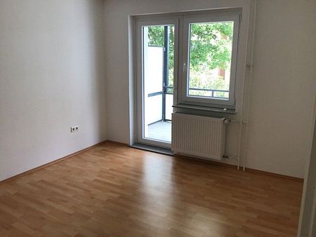 2 Zimmer Wohnung im 1 Obergeschoß - Foto 4