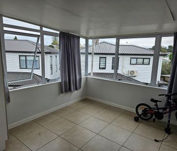 3 Bedroom Family Home in Manurewa - Photo 4