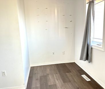 For Lease - 72 Four Seasons Circle Unit# (MAIN FLOOR), Brampton, On... - Photo 4