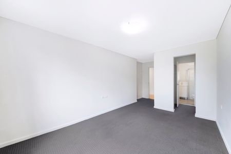 15/8-12 Marlborough Road, Homebush West NSW 2140 - Apartment For Rent | Domain - Photo 4