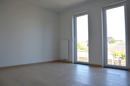 Ruime, energiezuinige woning met 3 slaapkamers in centrum Oostkamp - Photo 3