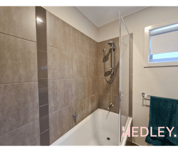 9 Fenway St, Strathtulloh, Vic 3338 - Photo 4