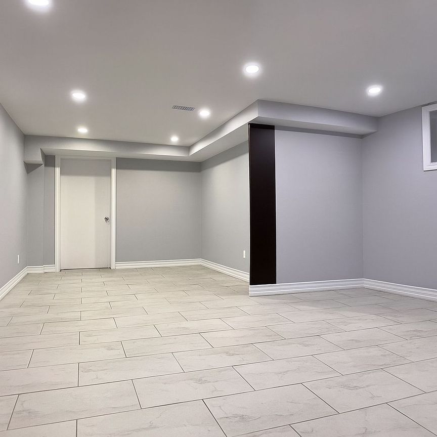 For Lease - 54 Milford Haven Drive, Toronto, Ontario - Photo 1