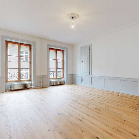 2.5 Zimmer, 136 m², 2. Stock - Photo 1