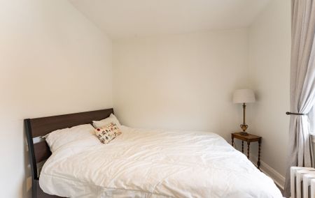 For Lease - 39 Twenty Fifth Street Unit# Upper, Toronto, Ontario - Photo 2