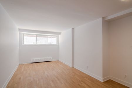 760 Rue Galt - Photo 2