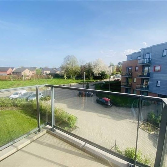 Appartement te huur - Photo 1