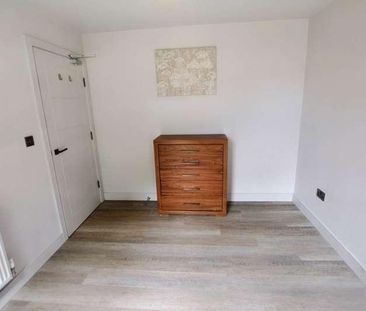 Walker Avenue, Milton Keynes, MK12 - Photo 3