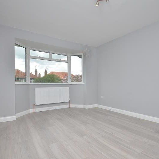 2 bedroom maisonette - Photo 1