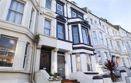 Carisbrooke Road, St Leonards-On-Sea - Photo 5