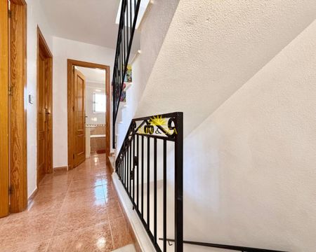 4-BEDROOM VILLA - ORIHUELA COSTA - Photo 5