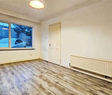 The Causeway, Staines-upon-Thames, Surrey, TW18 3AX - Photo 2