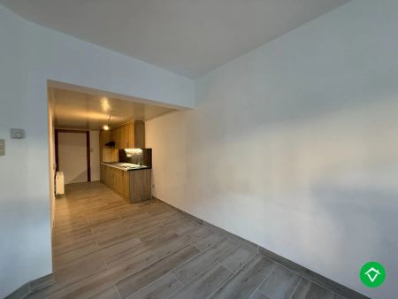 Rijwoning met 3 slaapkamers en koer te centrum Eernegem - Photo 4