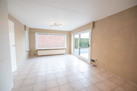 Gezellige woning met ruimte tuin te Machelen ( ZULTE) - Photo 2