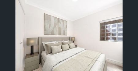 Contemporary Chic With Parkside Poise - Photo 2