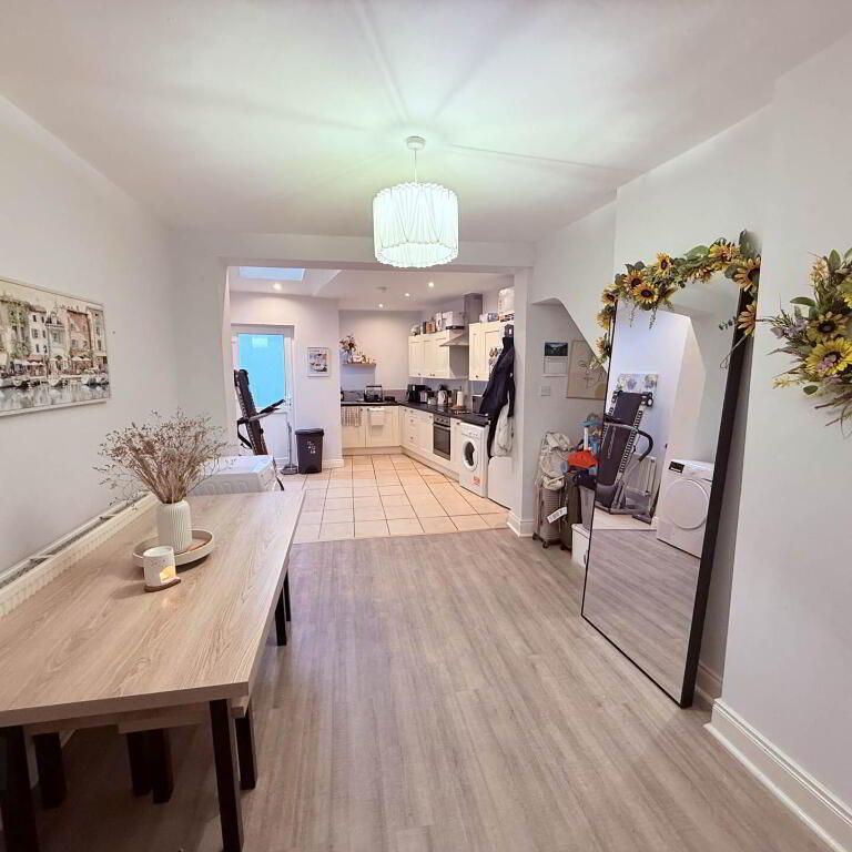 104 Omeath Street, Belfast, BT6 8ND - Photo 1