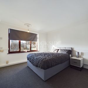 1 bed to rent in Theodore Place, Gillingham, ME7 - Photo 2