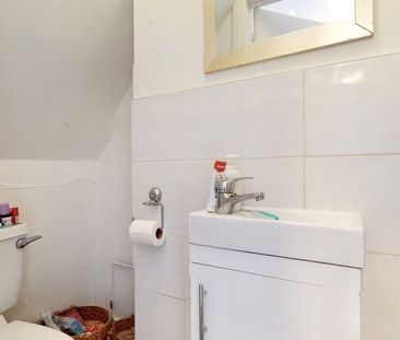 Studio Flat, Golders Green Road, NW11 - Photo 6