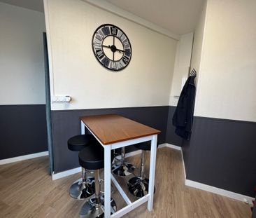 CHAMBRE EN COLOCATION TOUTES CHARGES COMPRIS ET WIFI OFFERT - SANS HONORAIRES - Photo 3