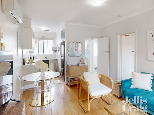 6/37 Ruskin Street, Elwood - Photo 1