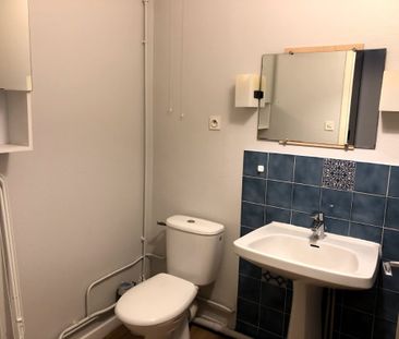 Location Appartement 1 pièce 31m² BREST 29200 - Photo 2