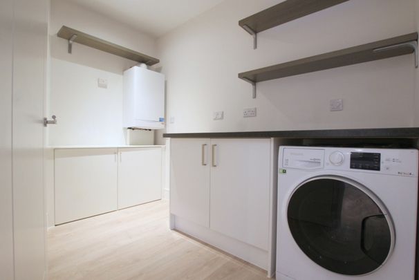 2 Bedroom Apartment, Oval Road, Croydon - Photo 1