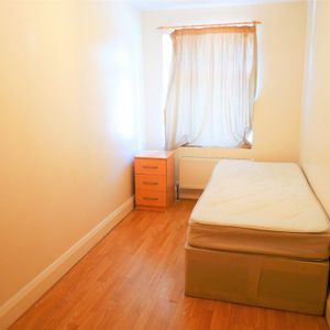 1 bedroom house of multiple occupation to rent - Photo 2