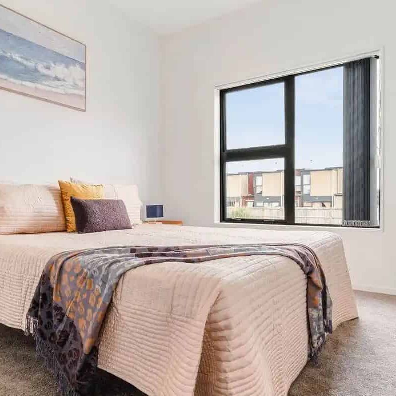 Home in Mangere - Photo 1