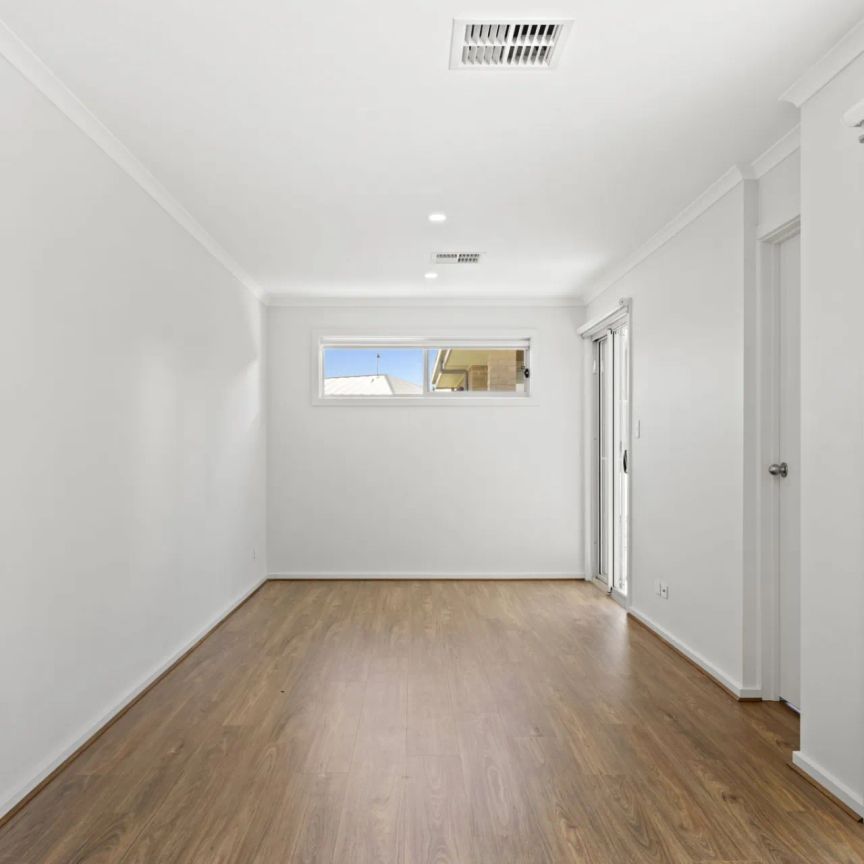 3 BEDROOM HOME! - Photo 1